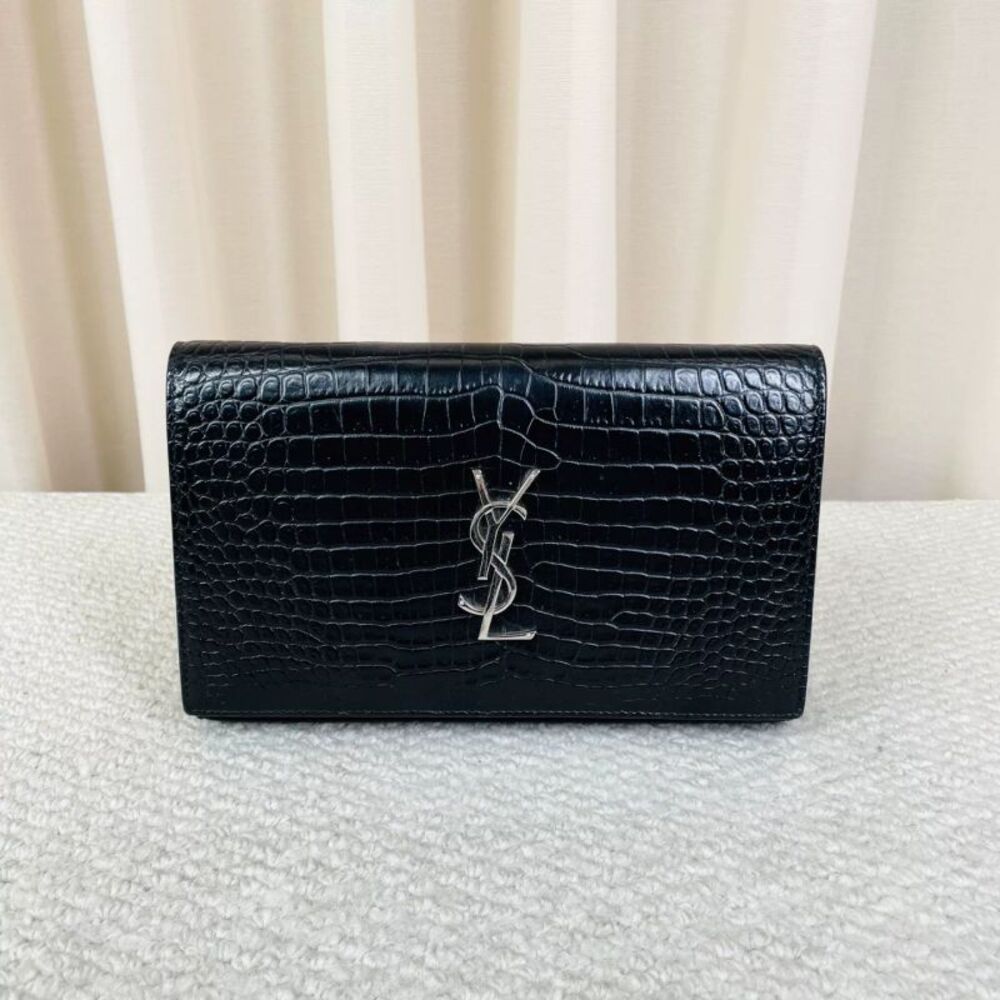 Saint Laurent Women Pre-Loved Bag Very Good Condition